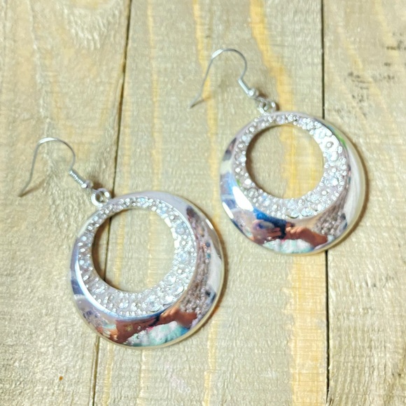 Jewelry - Silver Circle Earrings With Rhinestone detailing